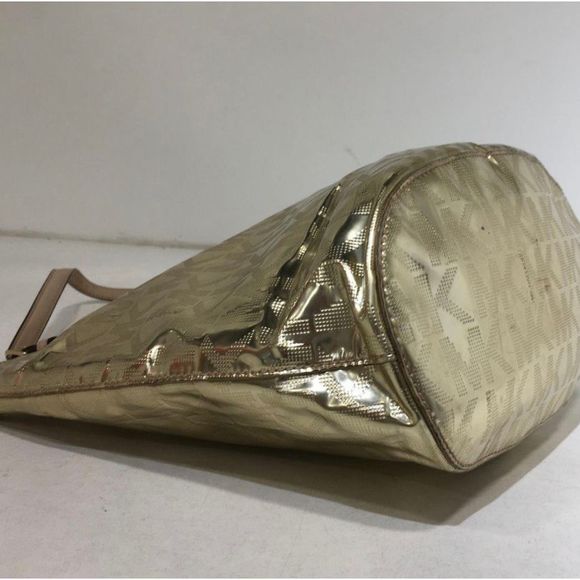 Michael Kors Gold Jet Set East West Tote - Picture 6 of 9